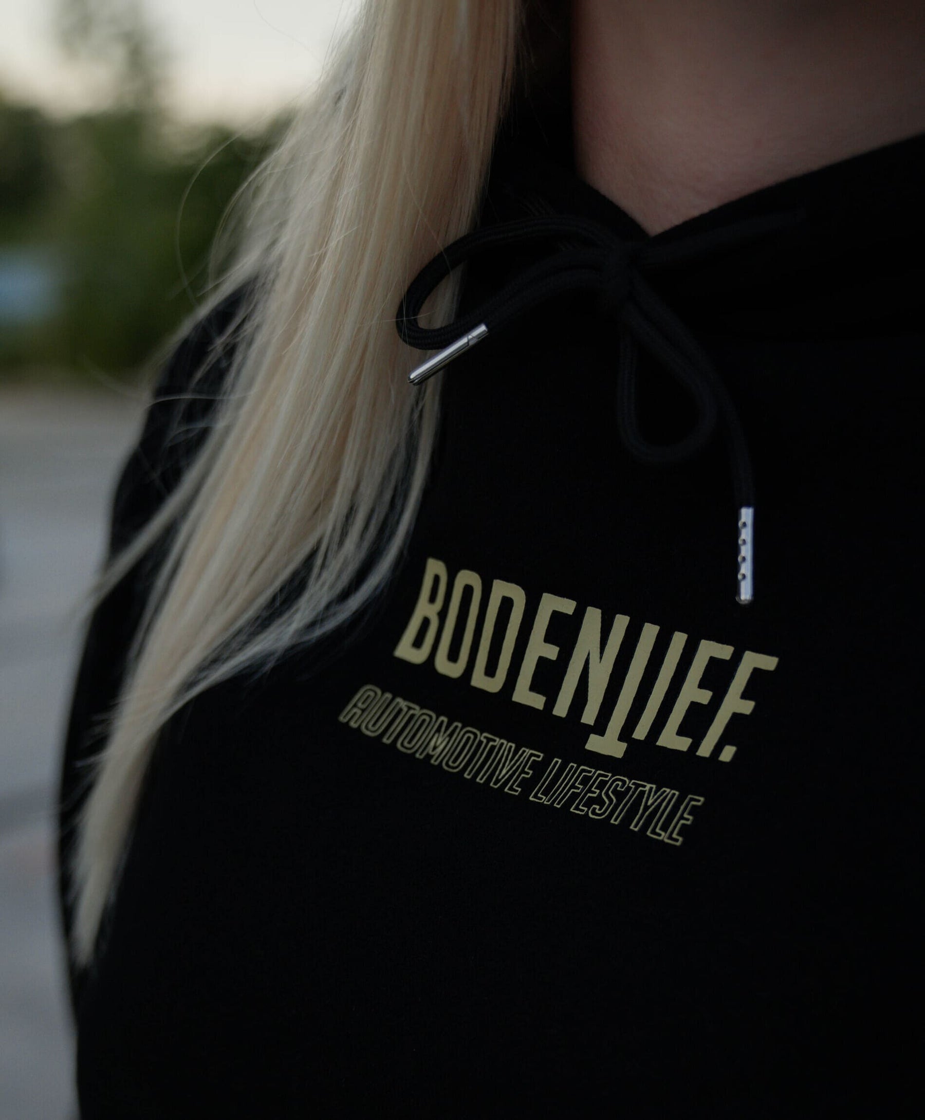 bodentief. -OG HOODIE black-