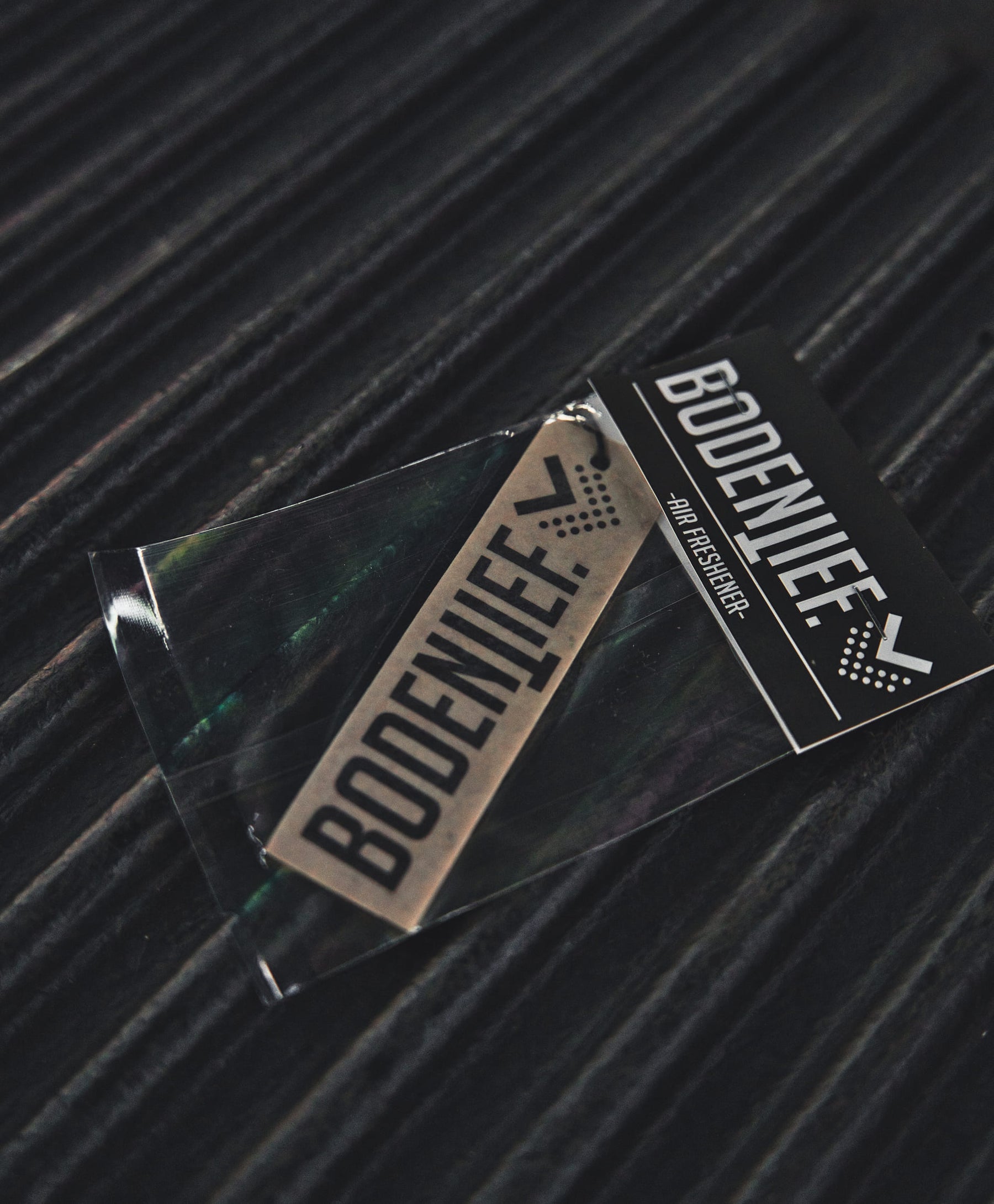 bodentief. Duftbaum -STRAIGHT from Cologne-